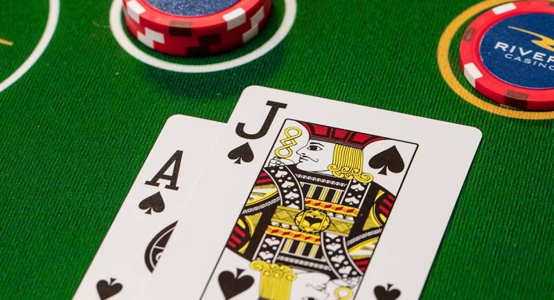 Cách Chơi Blackjack Dễ Hiểu Và Dễ Thắng Cho Newbie 1 Blackjack là gì?